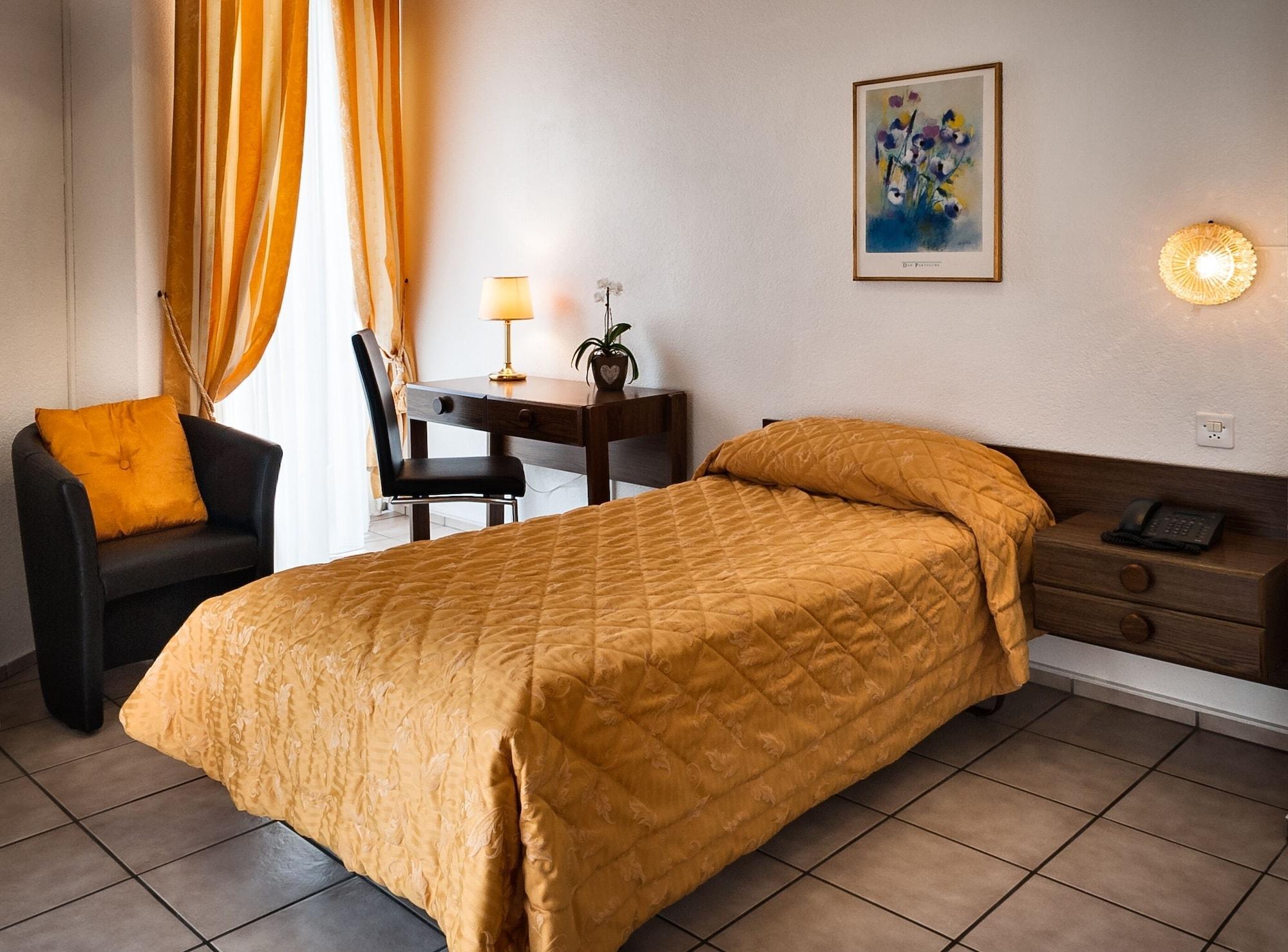 Hotel Dell'Angelo Локарно Экстерьер фото
